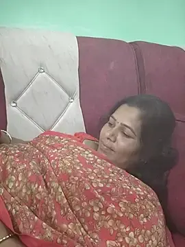 Stripchat Nude Webcam of tamilaruvi
