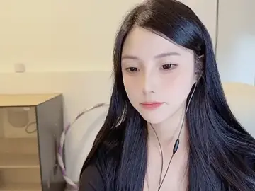 Stripchat Nude Webcam of holo_love