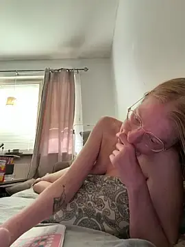 Stripchat Live Sex Cam of jannis1992