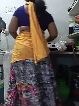 Stripchat Live Sex of MaaliiiPonuTamil